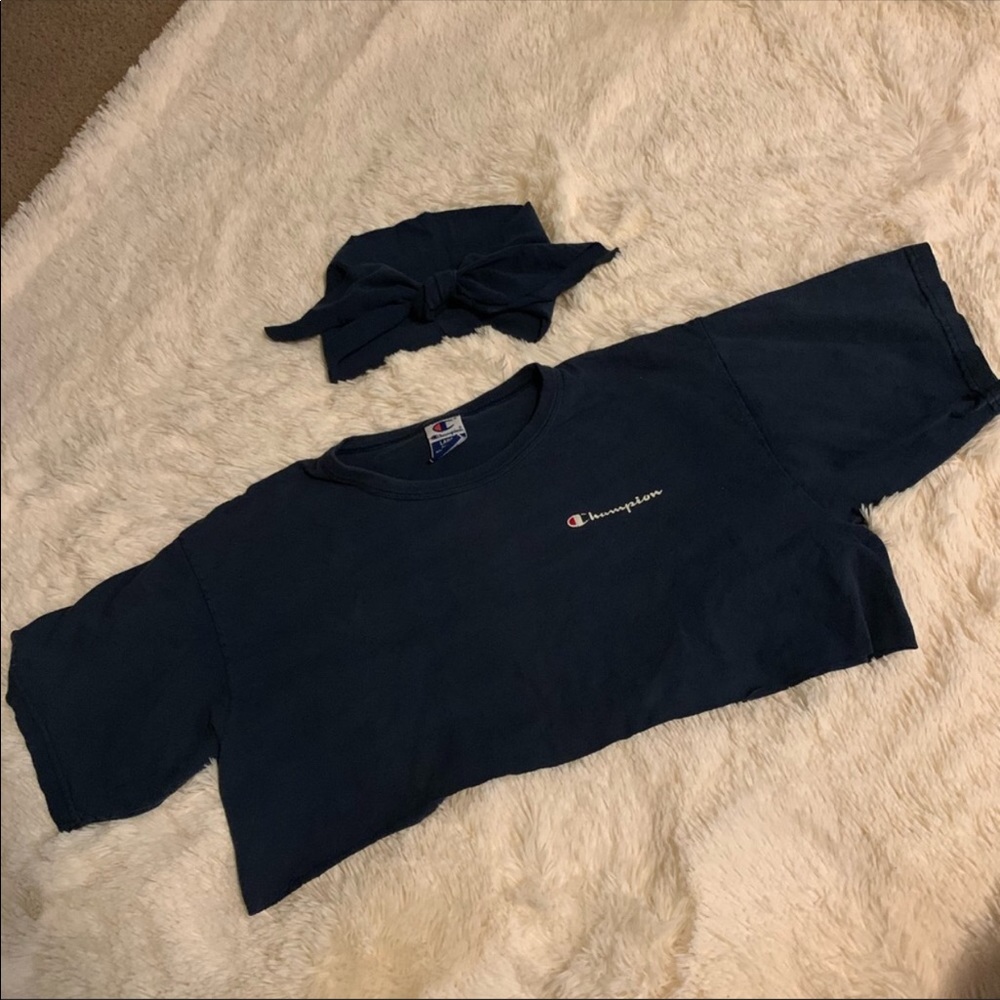 Large champion crop top w/ headband🥳🥵